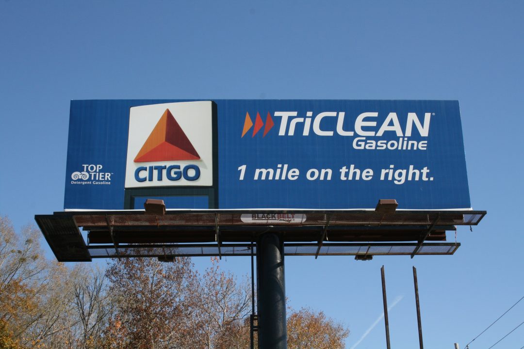 Digital Billboards Vs. Static Billboards Black Belt